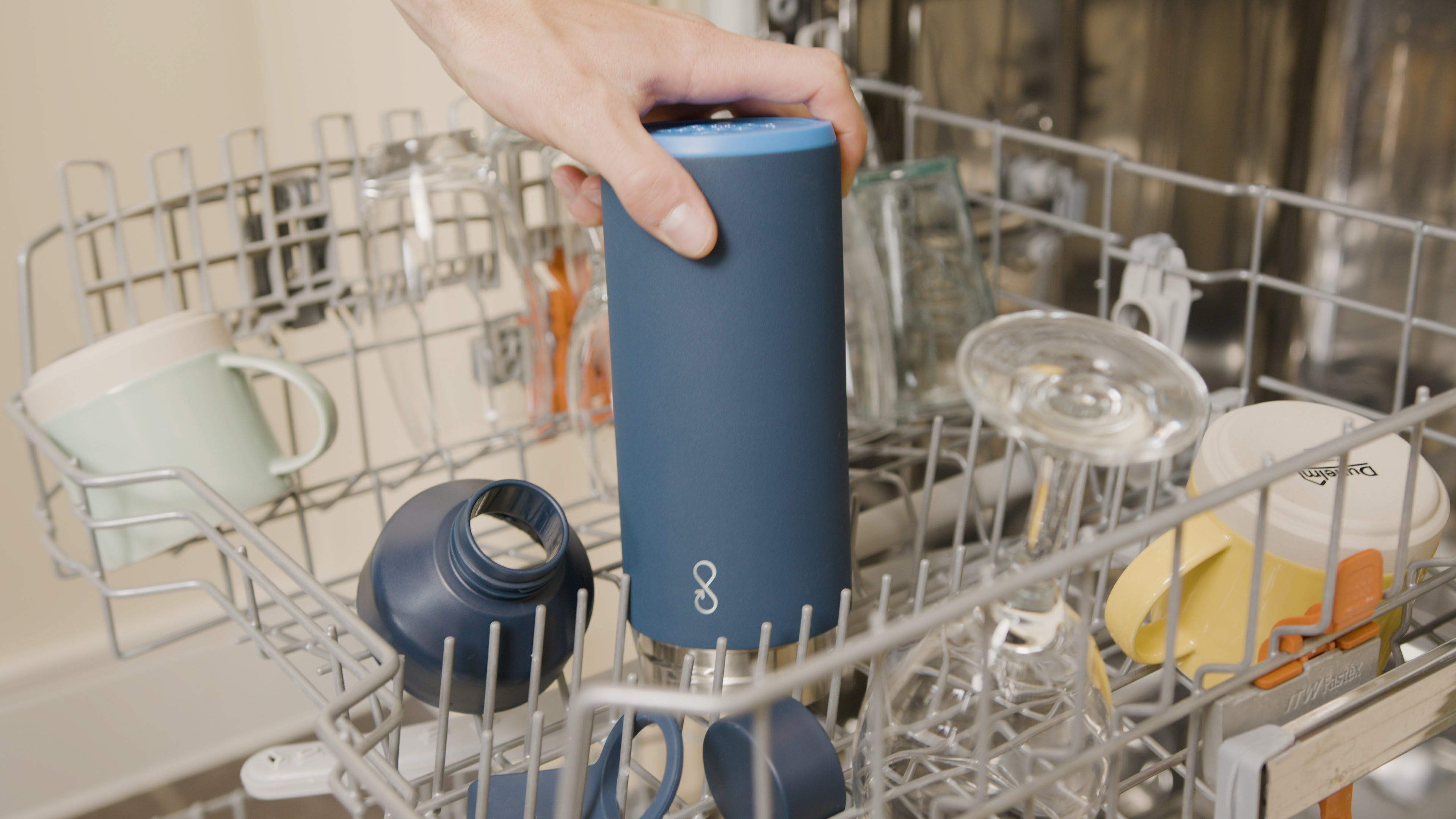 Deep clean water bottle
